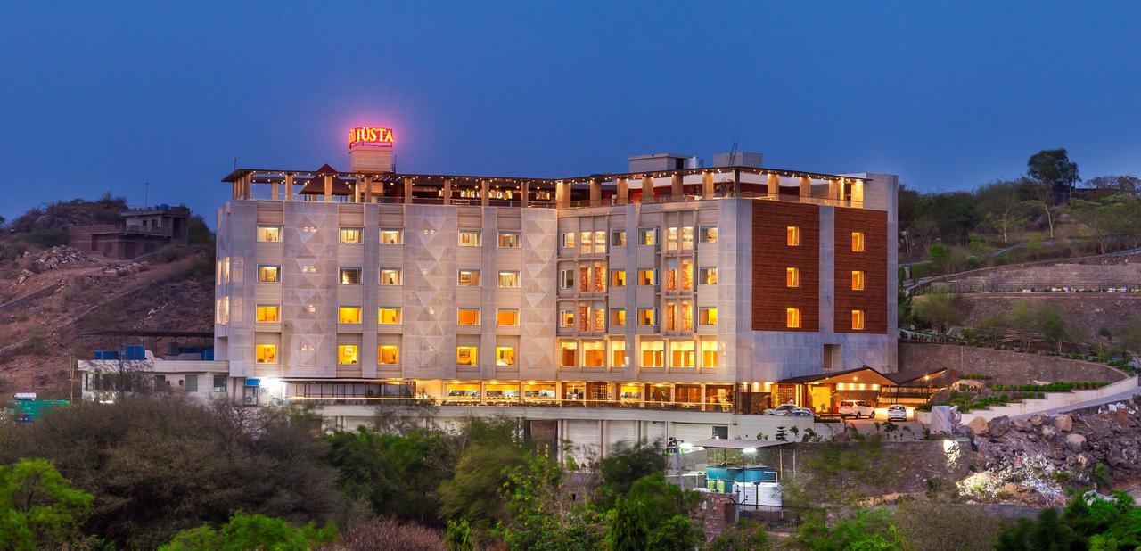 Juesta Sajjangarh Resort & Spa, Udaipur Exterior photo